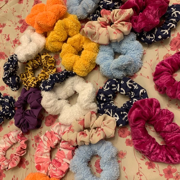 3 for $12 HANDMADE scrunchies ♥️💙🤍🧡 - Picture 1 of 5